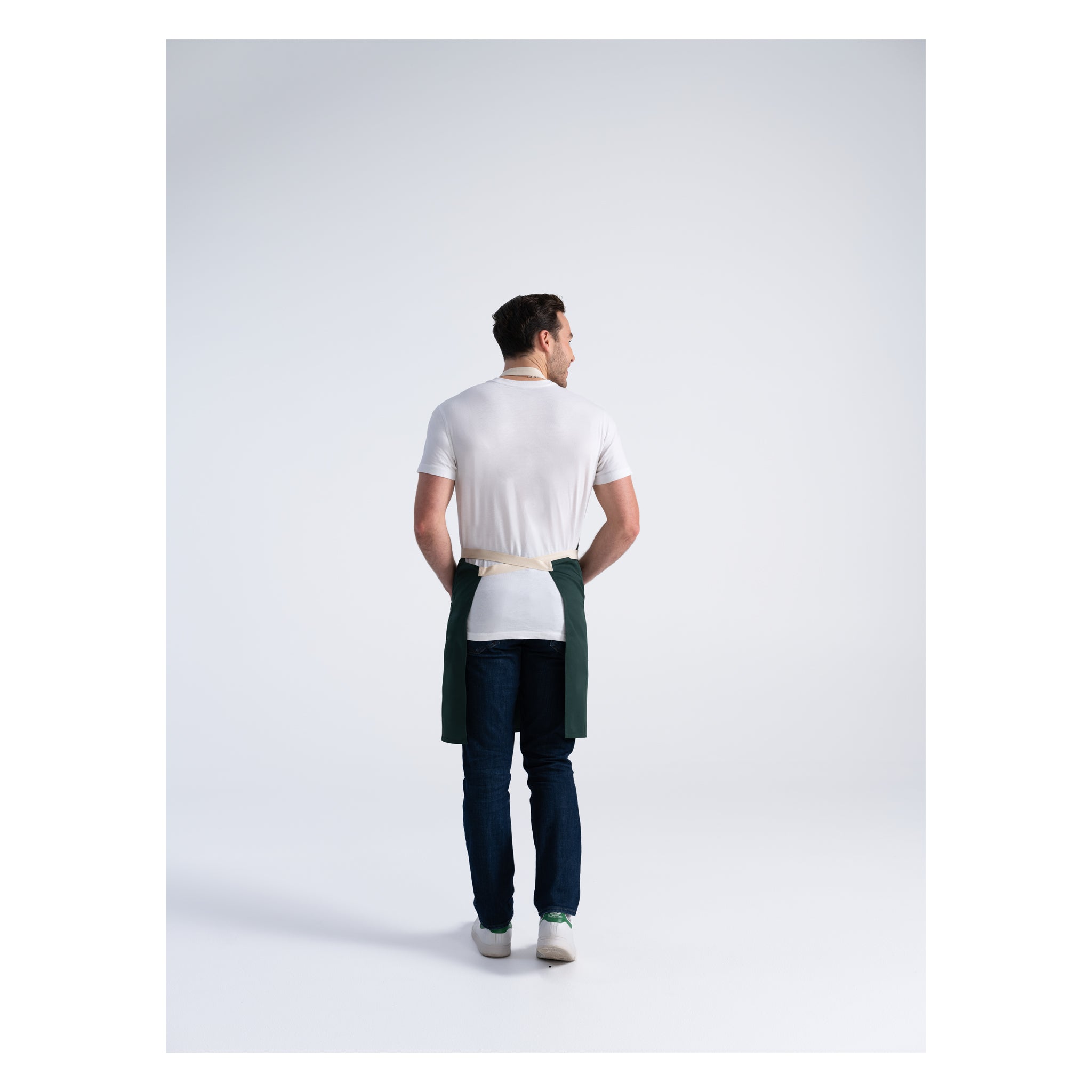 RIDGEWOOD BIB APRON